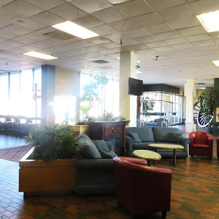 Town And Country Motor Hotel YYC Exterior foto